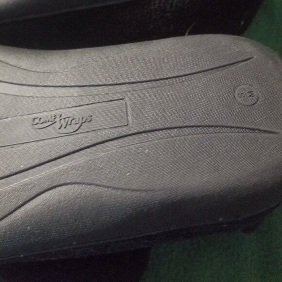 black Comfy Wraps adjustable post surgery shoes, size S / M - Picture 5 of 8